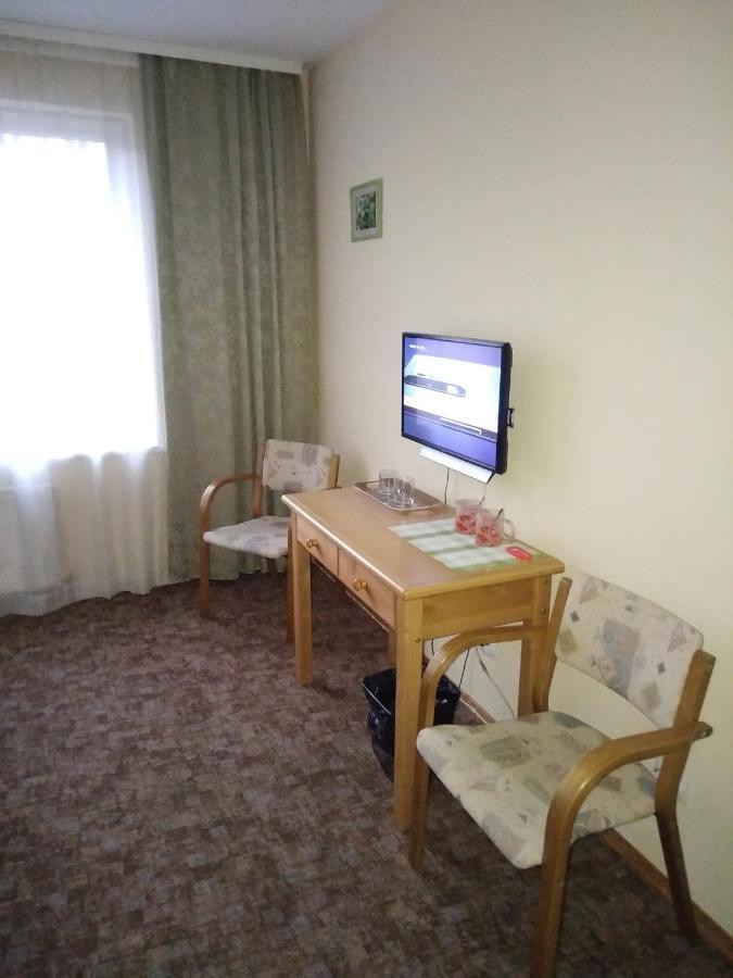 Meteorits Hotel สมิลเตเน ภายนอก รูปภาพ